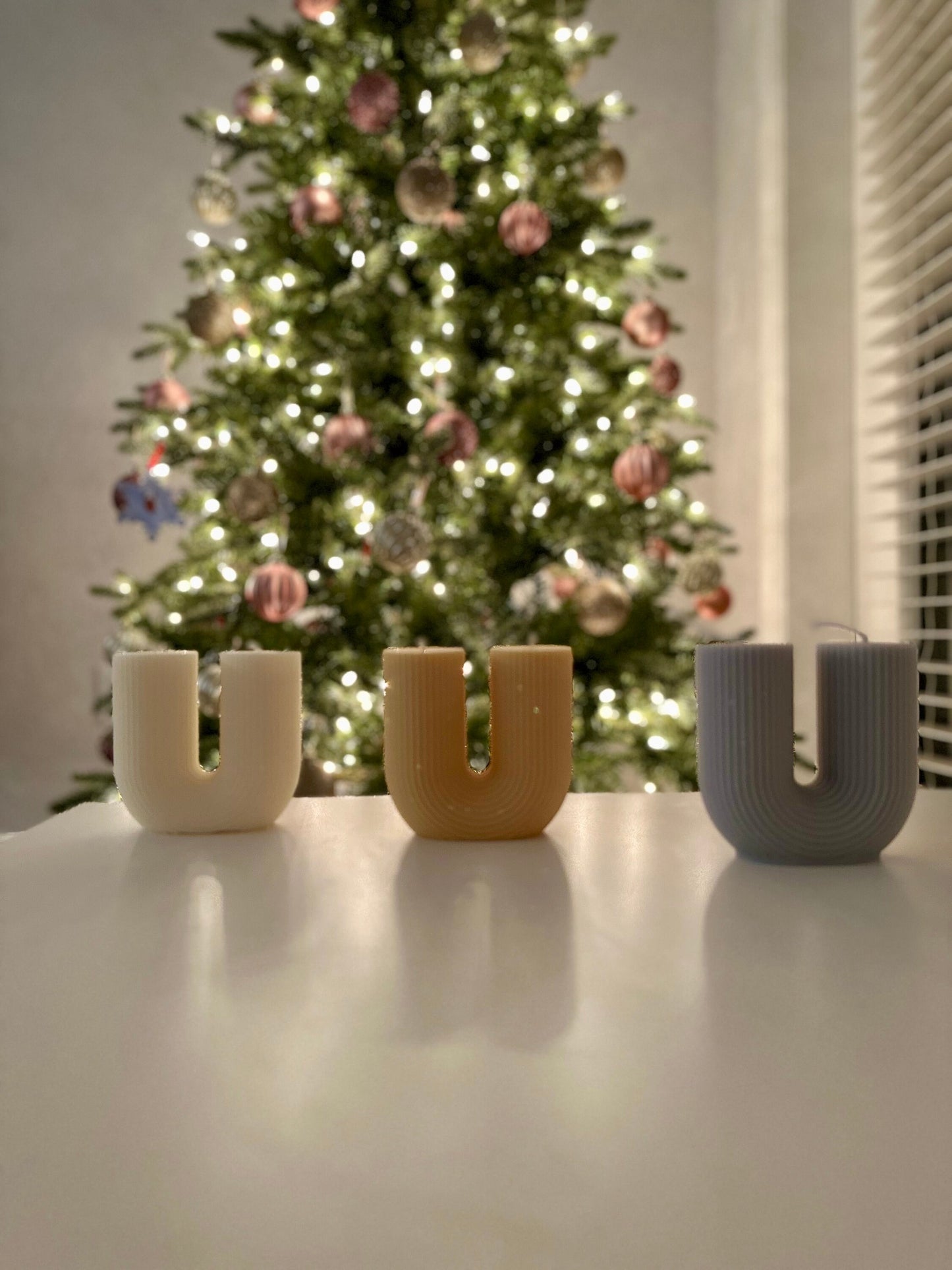 Minimalist U-Shaped Arch Candle – Modern Home Decor