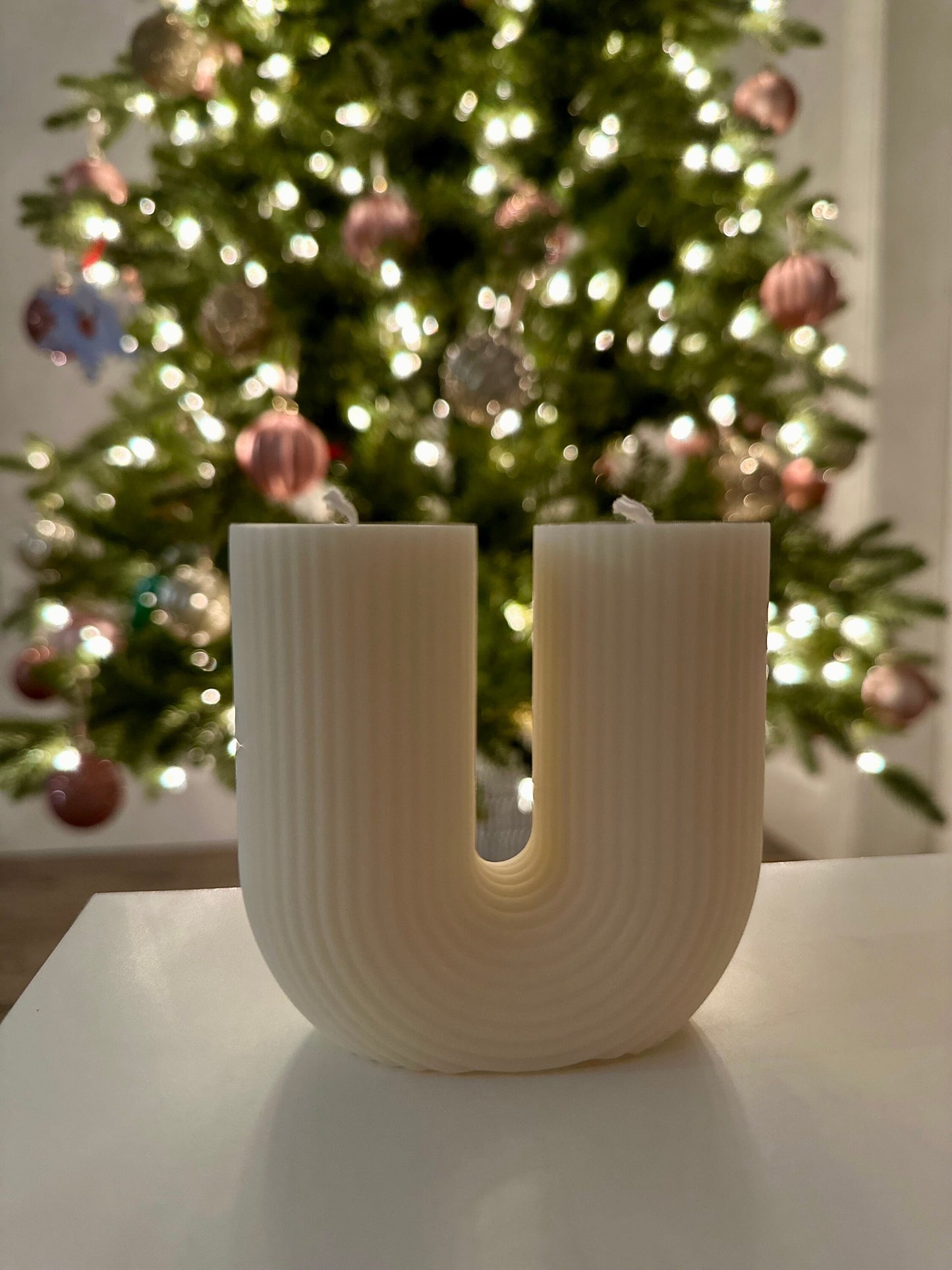 Minimalist U-Shaped Arch Candle – Modern Home Decor